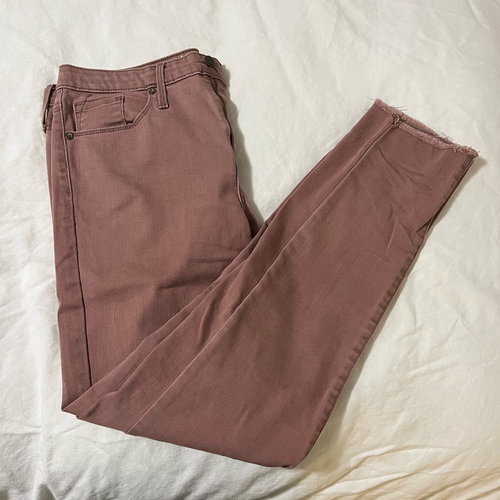 Salmon skinny jeans
